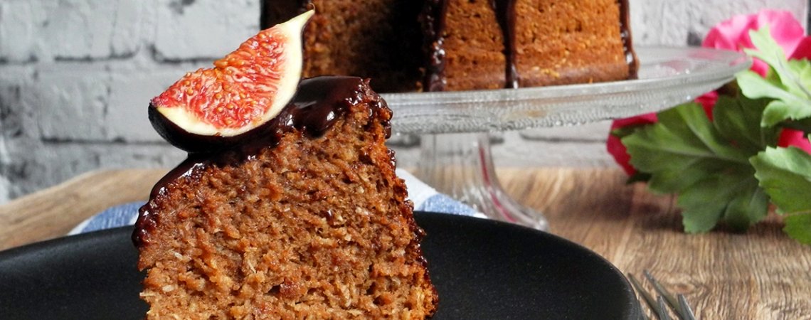 Saftiger Rumkugelkuchen - ein Becherkuchen zum Verlieben