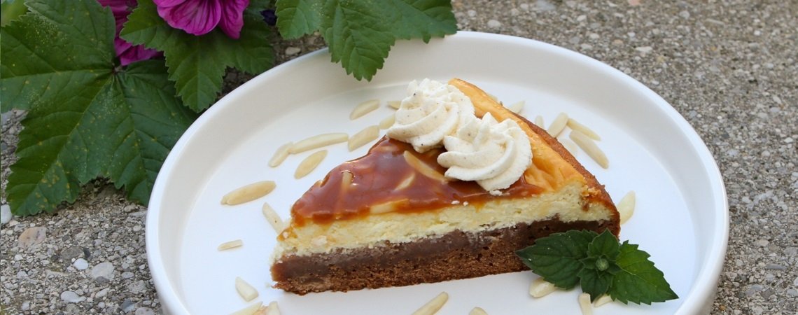 Lebkuchenbrownie mit Cheesecake-Topping