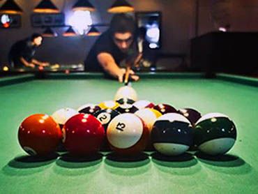 B wie Billard, Bier und La Boule!