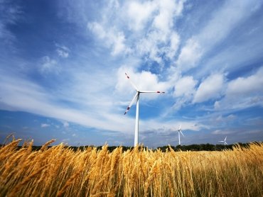 oekostrom AG schenkt dir 4 Energie-Monate!