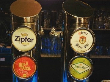 Bier. Musik. Polkadot.
